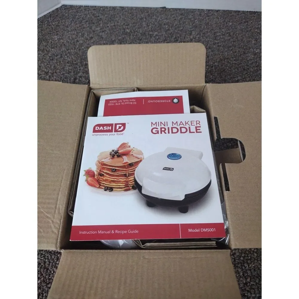 Dash DMS001WH Mini Maker Electric Round Griddle for Individual Pancakes
